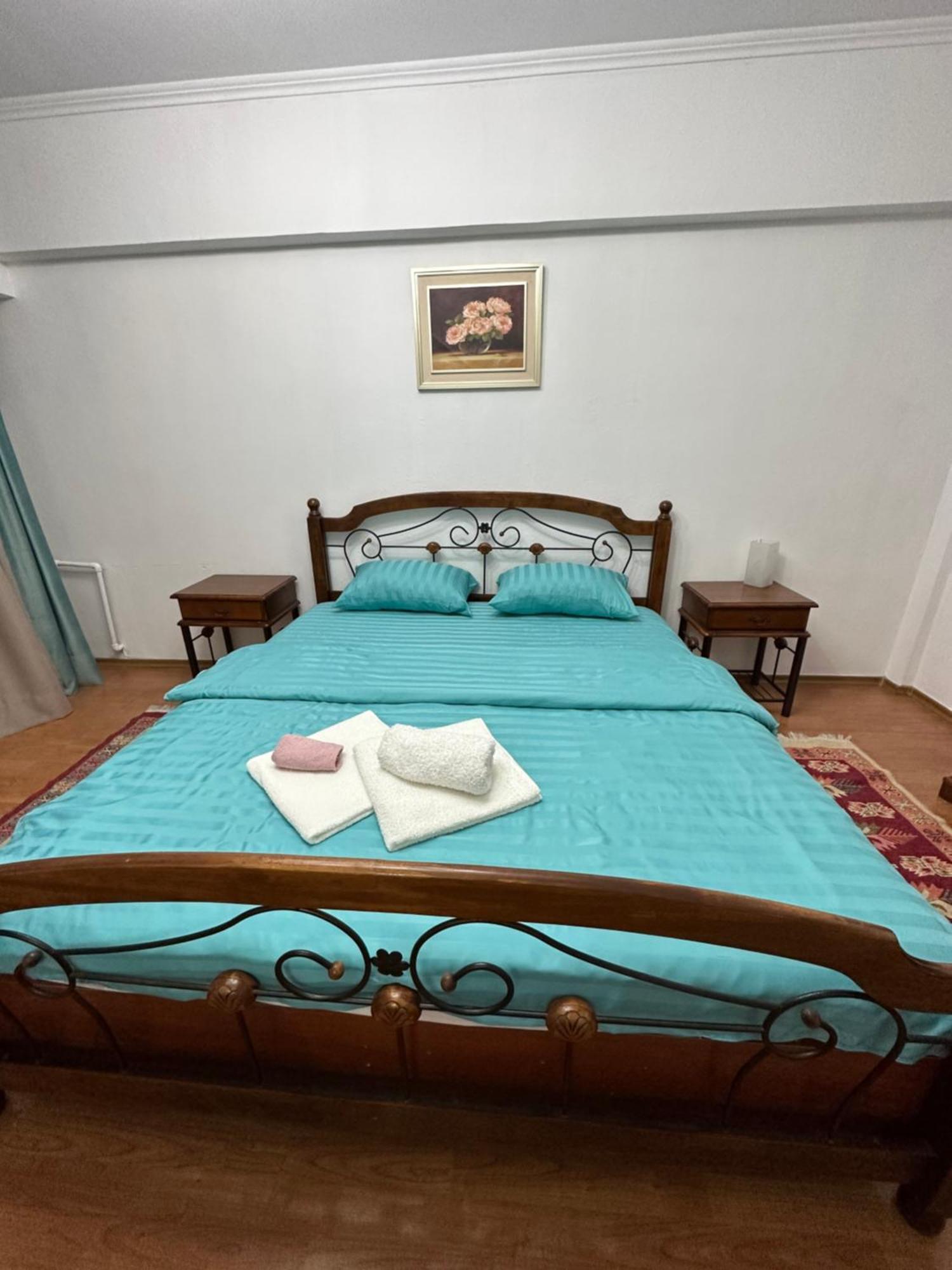 Apart 13 Almati Kültér fotó